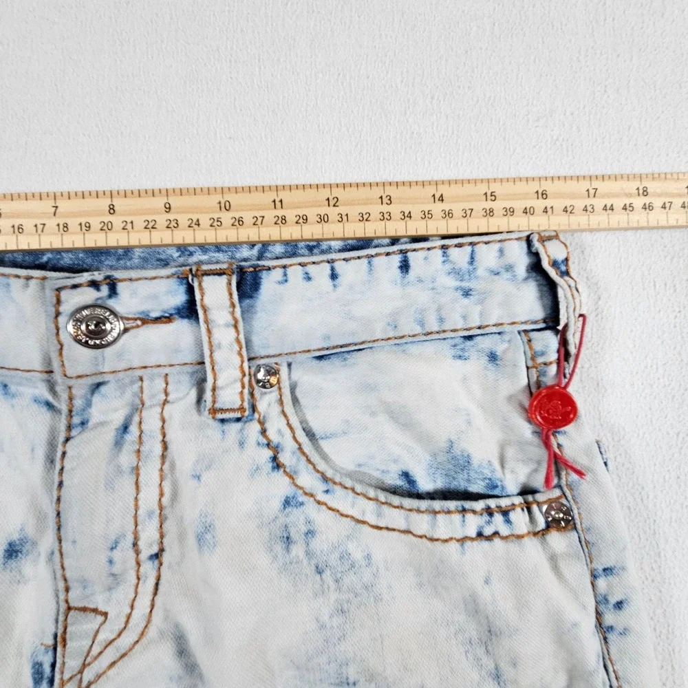 True Religion Cut-Off Shorts Mens 31 Blue Acid Wash Contrast Stitch Frayed Hem